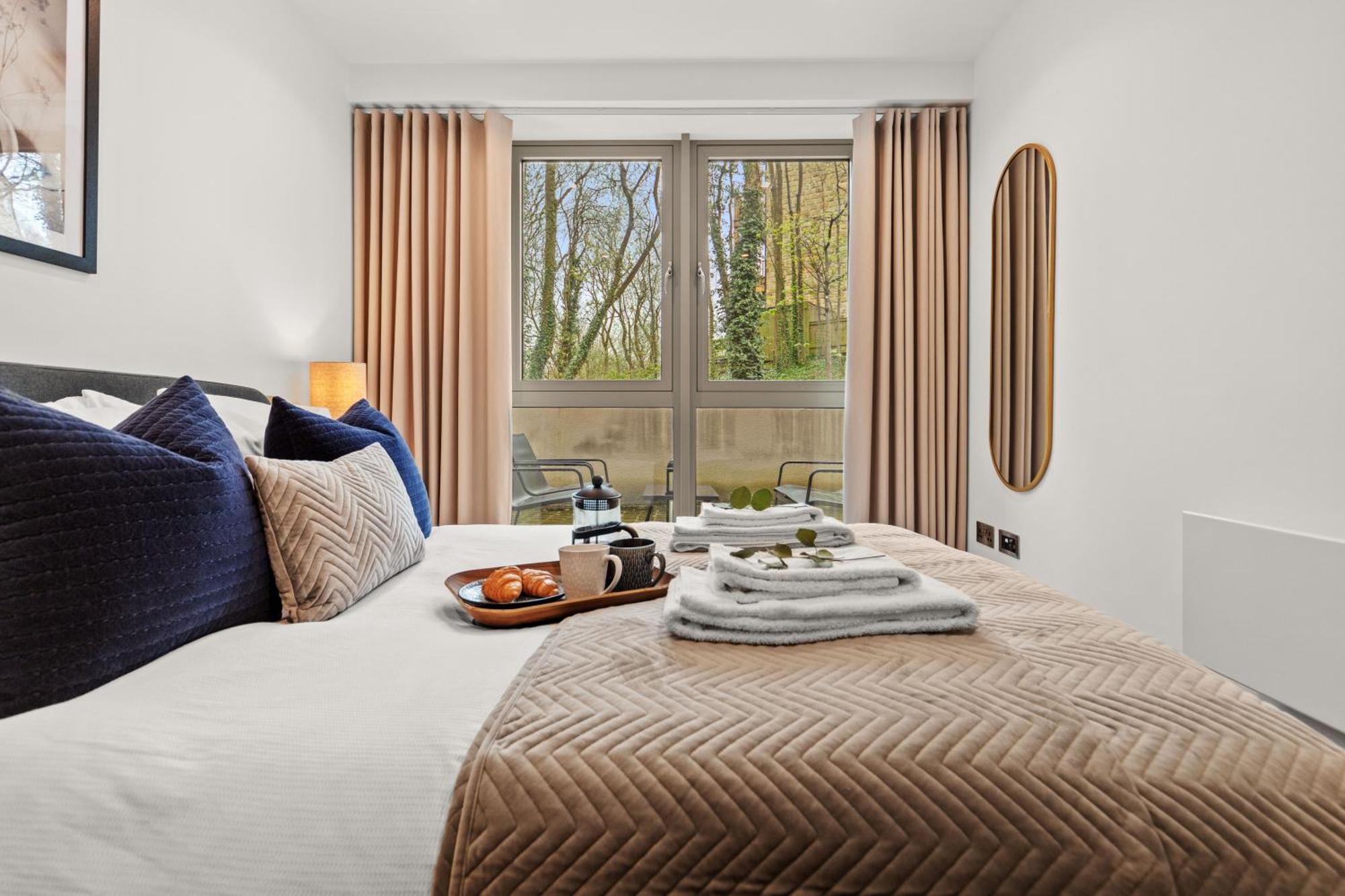 Springfield Two Apartamento Harrogate Exterior foto